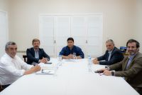 Acuerdo histórico de Vidal con YPF: La empresa devolverá yacimientos a Santa Cruz